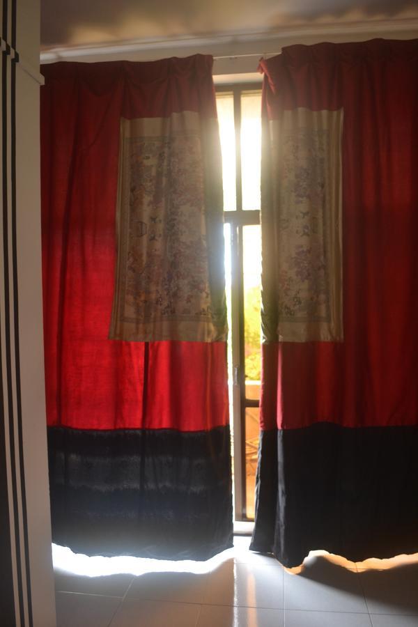 Here Be Dragons Hostel Battambang Ngoại thất bức ảnh